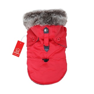 Теплое пальто с меховой отделкой на капюшоне "Декабрь", красный