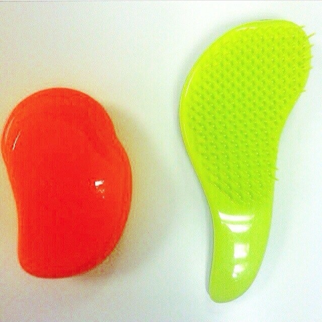 Битва 2 must-have: #TangleTeezer и Macadamia #NoTangleBrush! Кто победит? Битва 2 must-have: #TangleTeezer и Macadamia #NoTangleBrush! Кто победит?