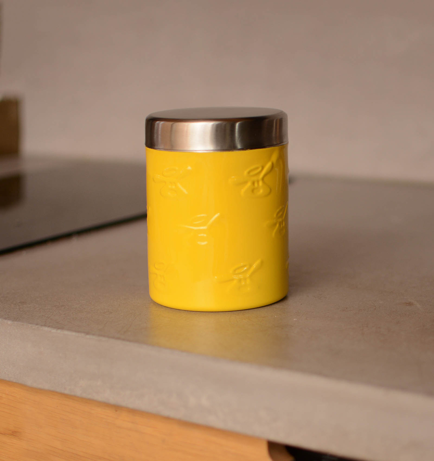 Tappi миски Tappi миски контейнер для хранения корма Бутт, желтый (730 мл)
